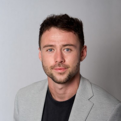 Ois&iacute;n Kelly